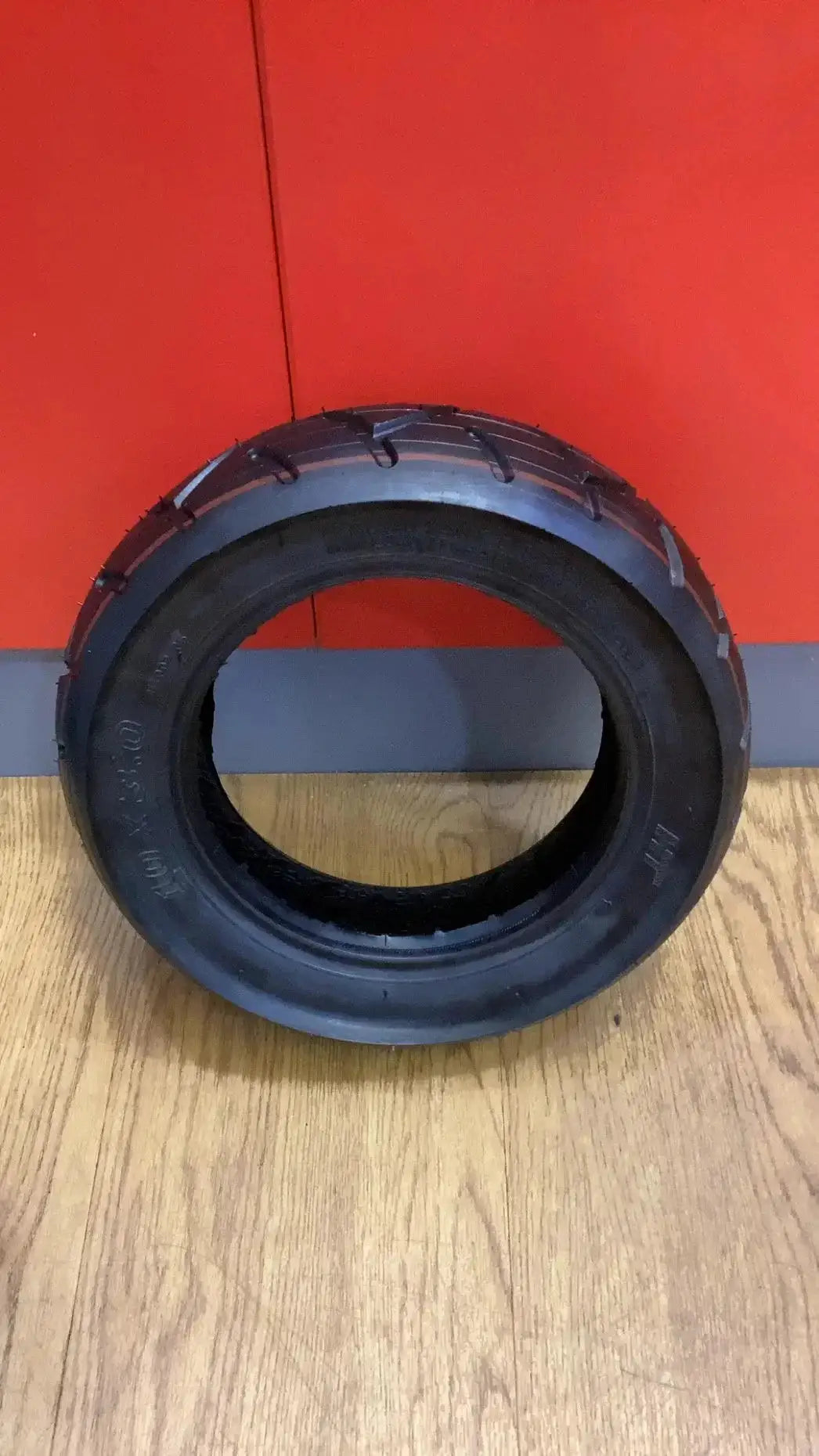 Escooter 10x3.0 Road Nuematic tyre by China Scooter tyres