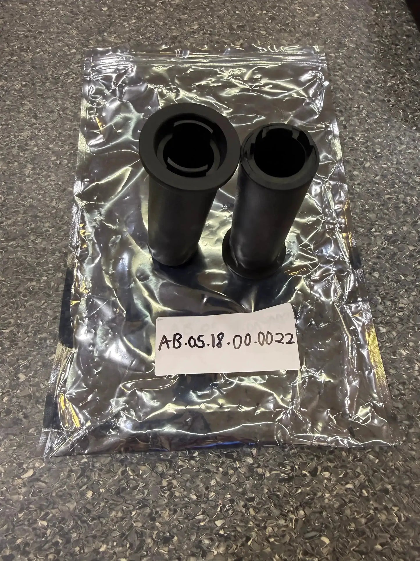 Handle Grip Assembly After-sales Accessory Pack; International; Segway Electric Scooter ZT3 Series by Technocity CIN7