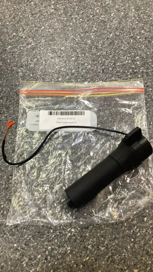*USED* Throttle handle; BK by Trade In