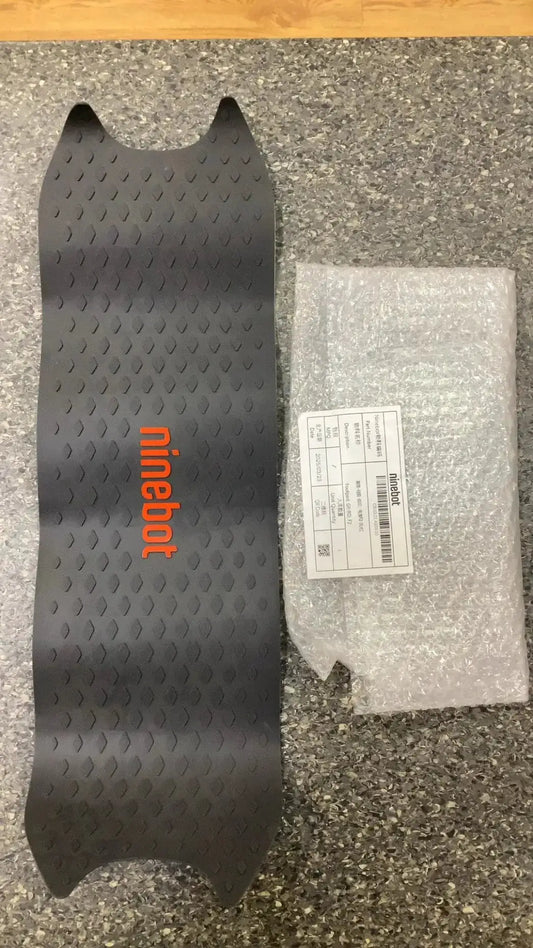 Footpad; GY/RD; F2 by Technocity CIN7