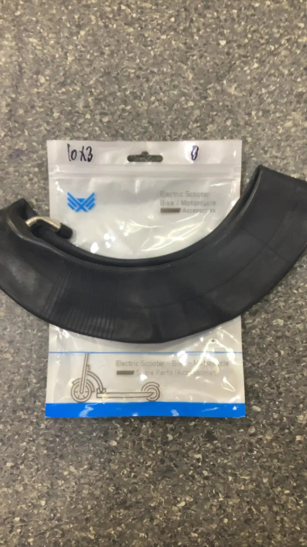 Escooter Tube 10x3 Bent valve by China Scooter tyres