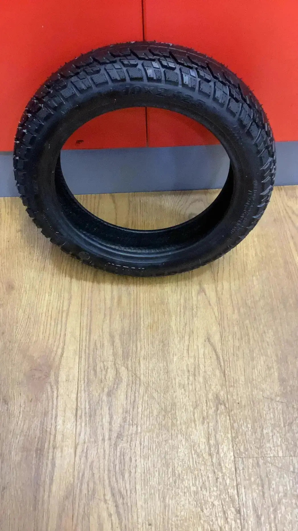 Escooter 10x2.125 off-road tubeless tyres by China Scooter tyres