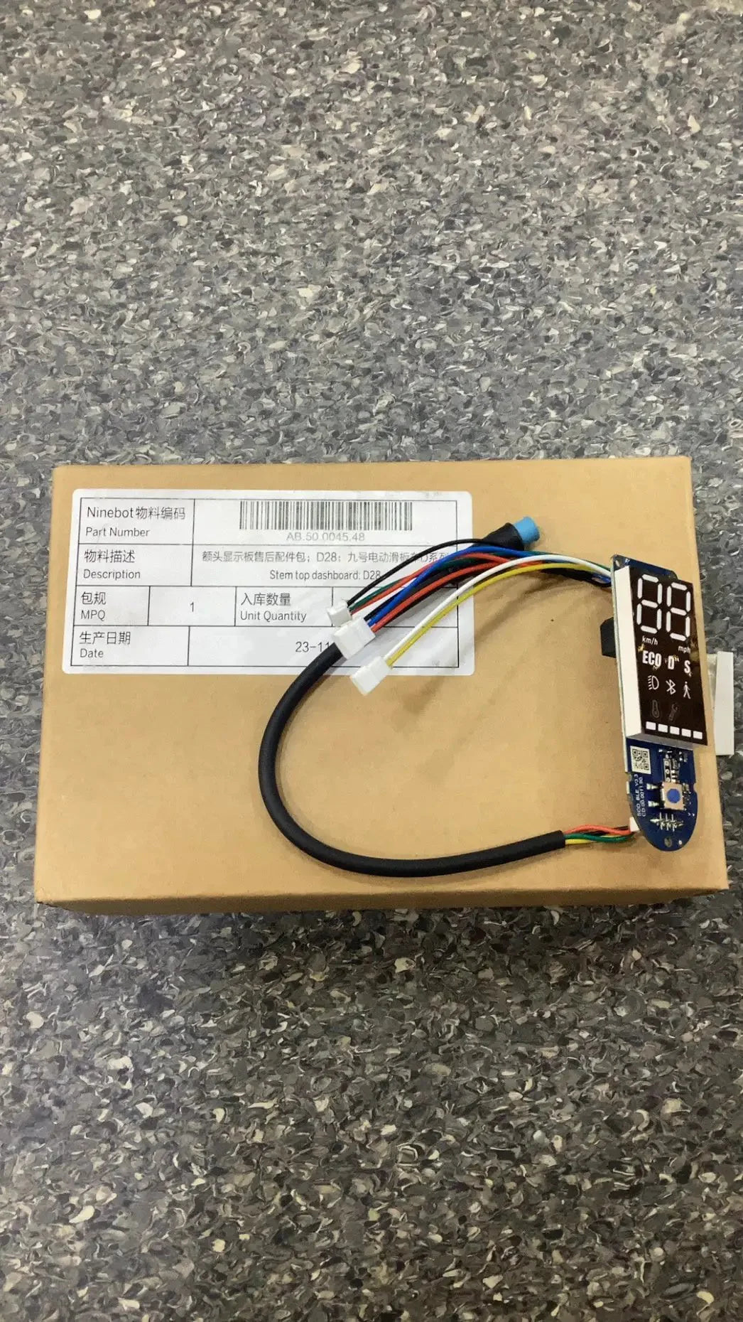 Stem Top Dashboard; D28; Ninebot Kickscooter D-series by SEGWAY NINEBOT PARTS