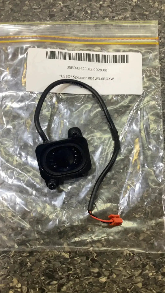 *USED* Speaker R04W3.0BOXW by Trade In