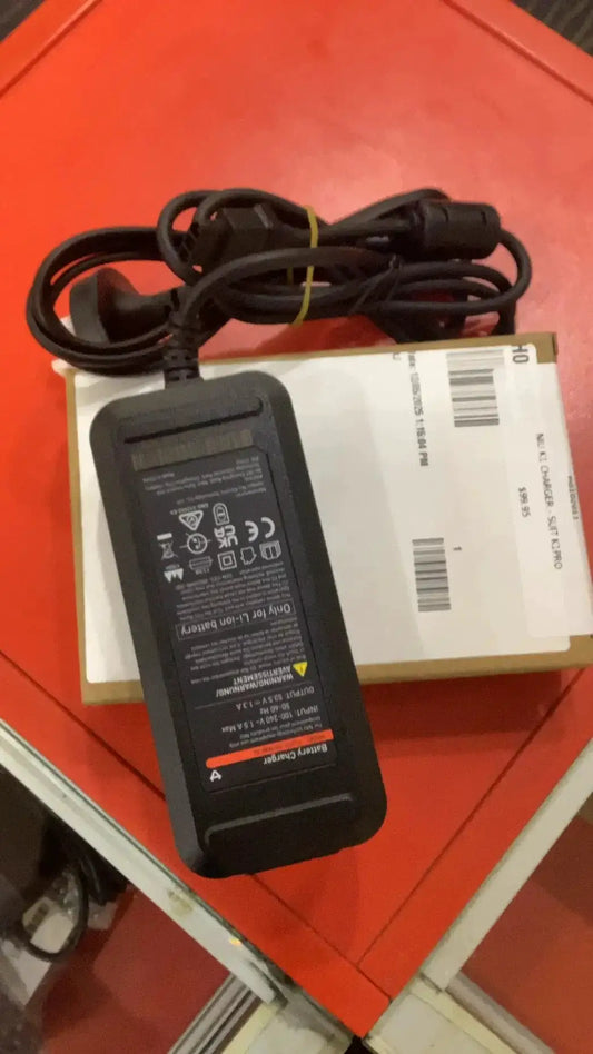 NIU K1 CHARGER - SUIT KQI100/PRO/SPORT by Neltronics