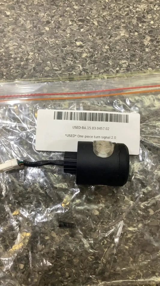 *USED* One piece turn signal 2.0 by Trade In