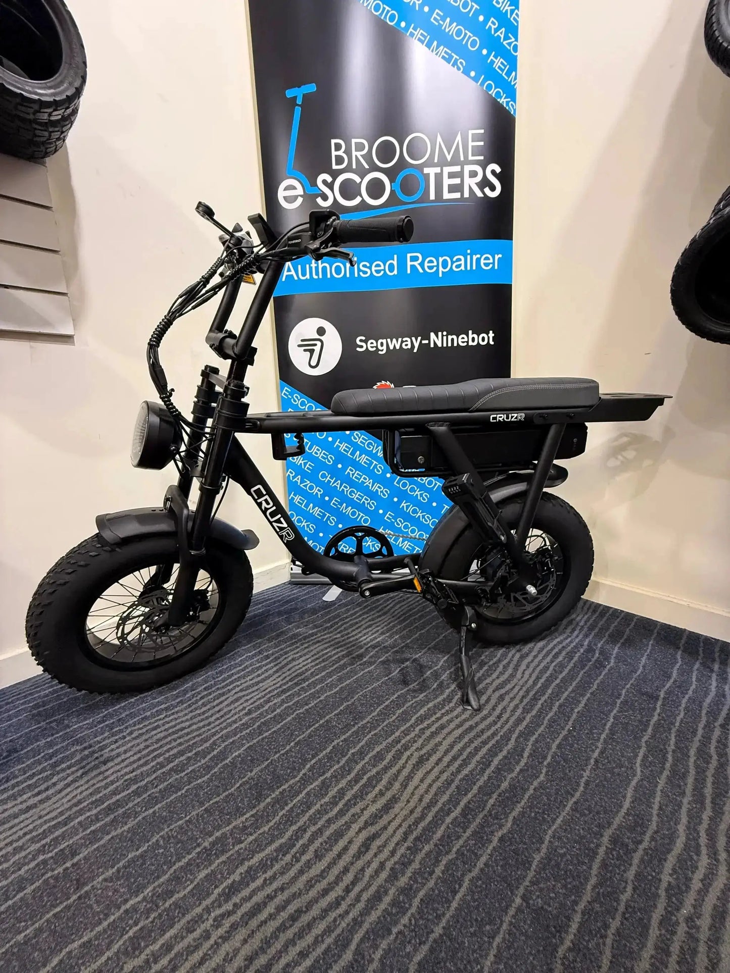 CRUZR E-Bike Grom 500w by CRUZR bikes