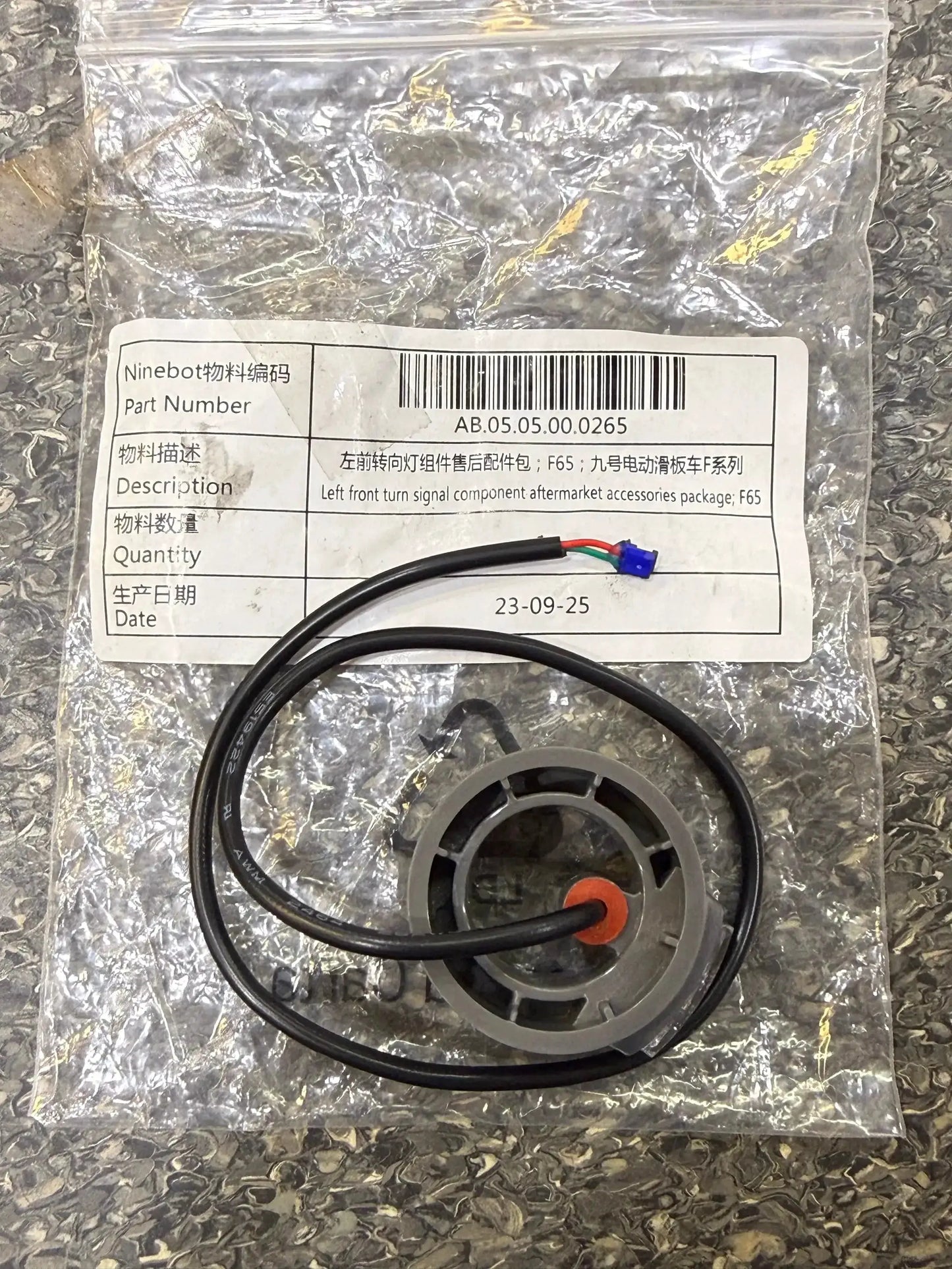 F65 Left front turn signal by Technocity CIN7