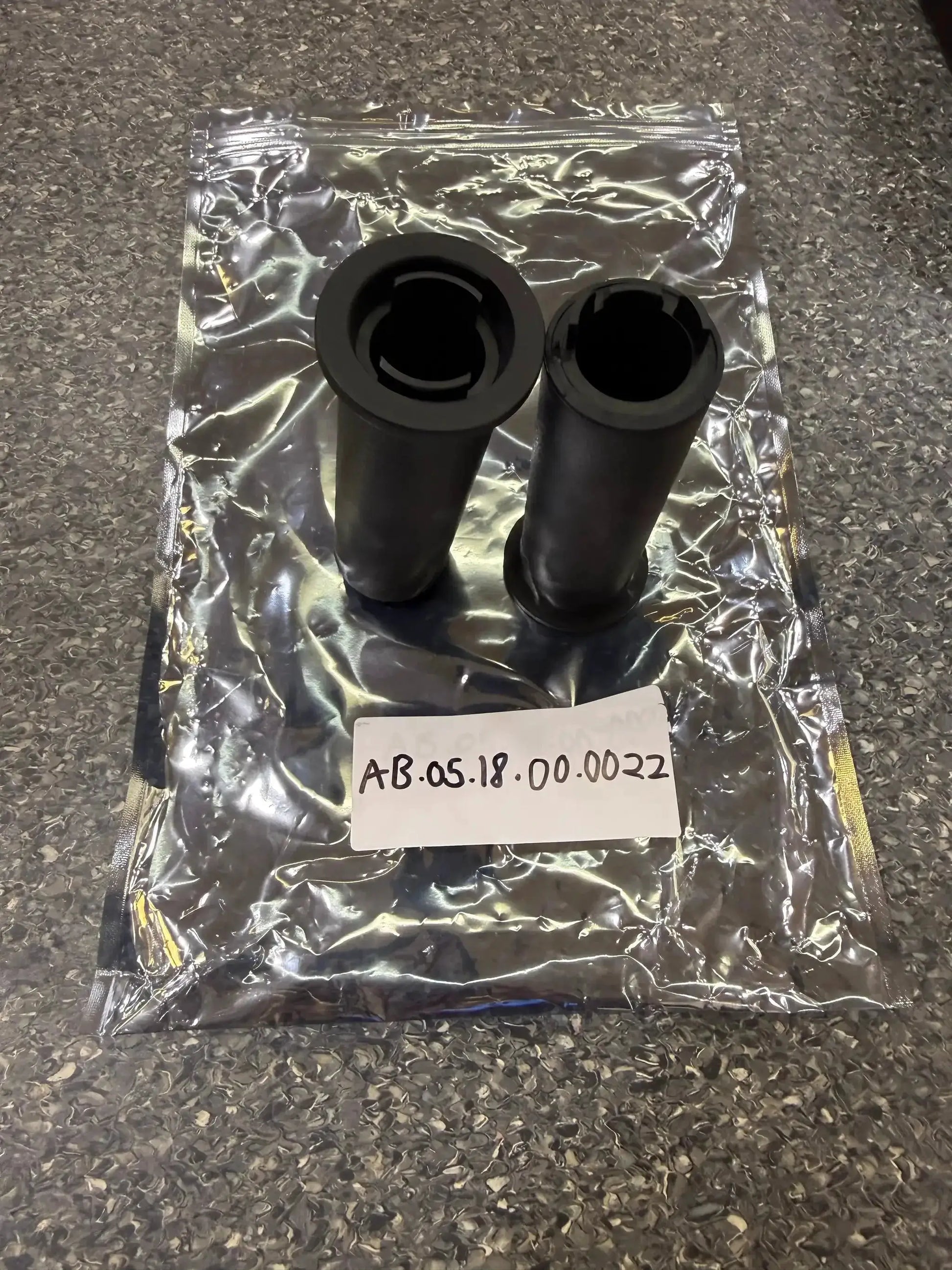 Handle Grip Assembly After-sales Accessory Pack; International; Segway Electric Scooter ZT3 Series by Technocity CIN7